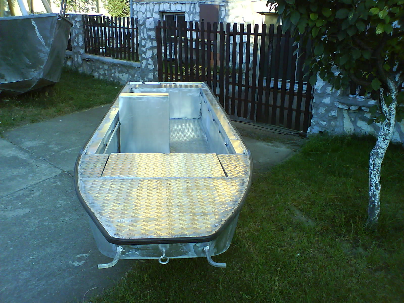 Aluminijumski camci